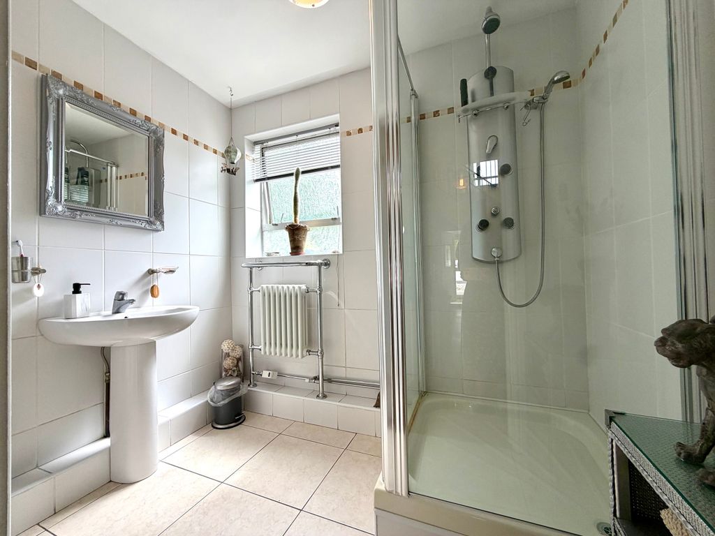 Additional image 12 of 5 bed detached house for saleLakeside Gardens, Merthyr Tydfil CF48