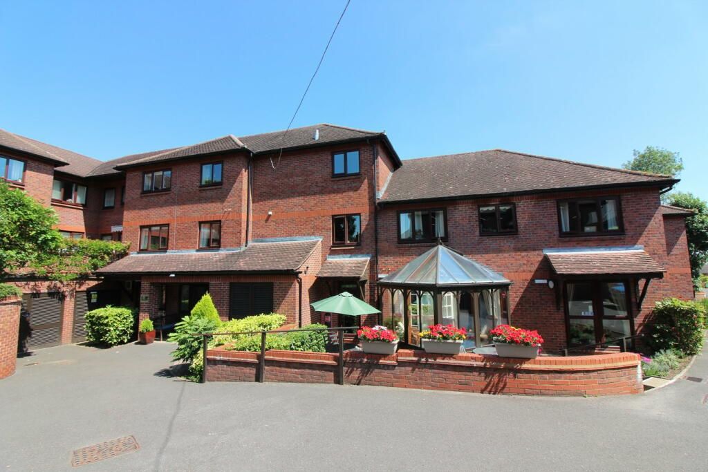 Property photo 1 of 12