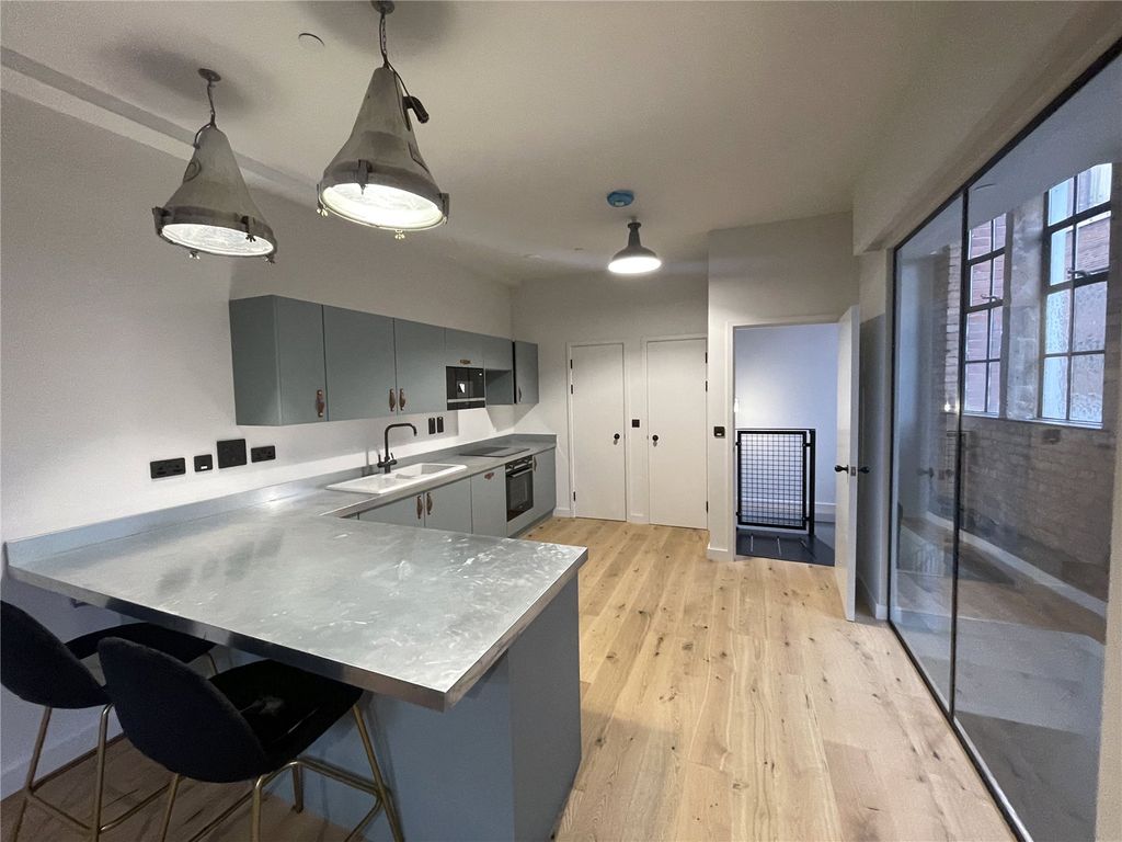 Property photo 2 of 10 Picture No. 19