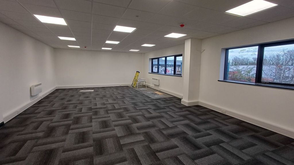 Property photo 3 of 9 Photo 14