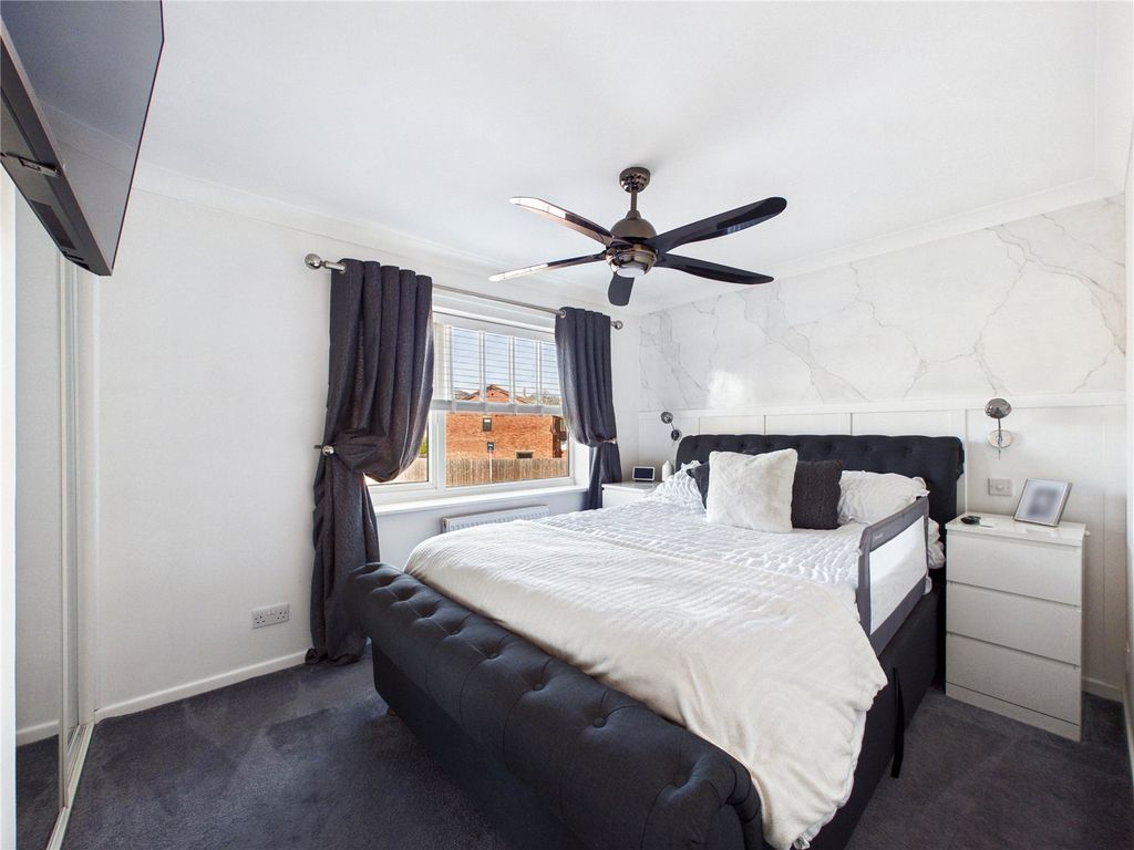 Property photo 3 of 11 Picture No. 13