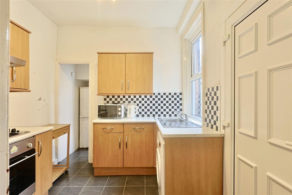 Property photo 2 of 9 C564Dd60-9D79-417B-8E81-Be6134B5Ccb1_1_201_A.Jpeg