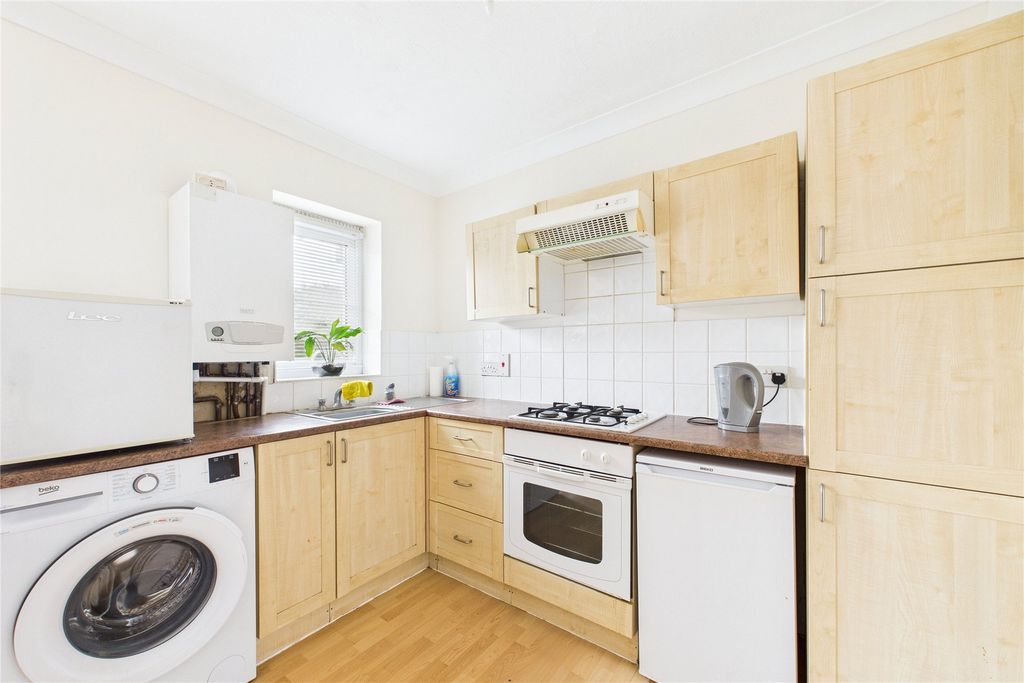 Property photo 3 of 7 Picture No. 20