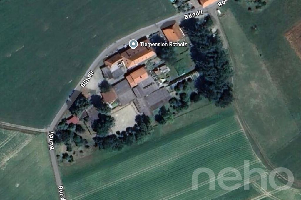 Property photo 2 of 13