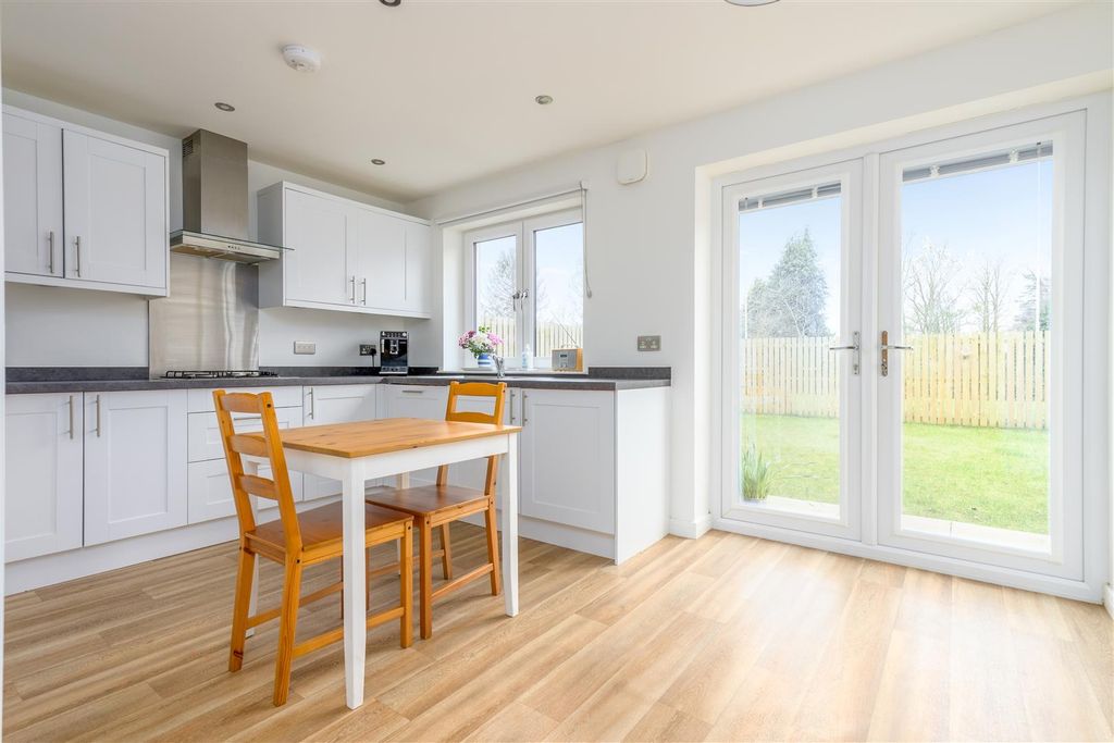 Property photo 3 of 31 8Netheron-0020.Jpg