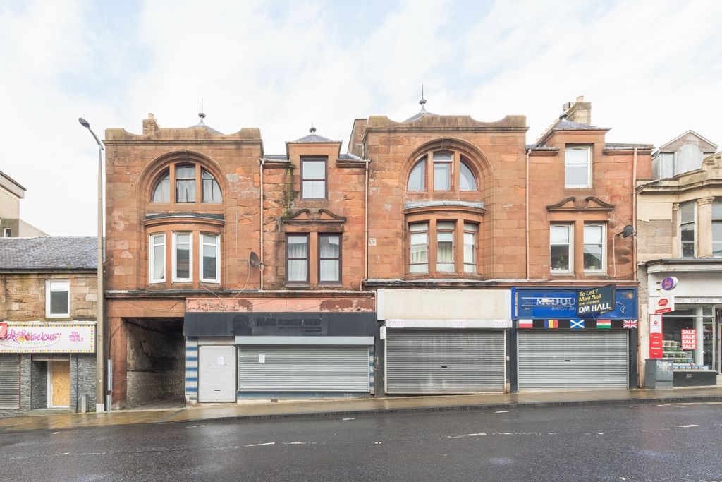 Property photo 1 of 32