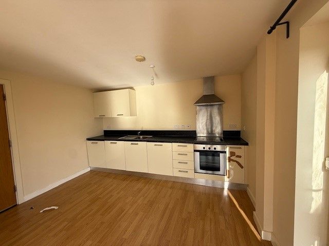 Property photo 2 of 9 Image