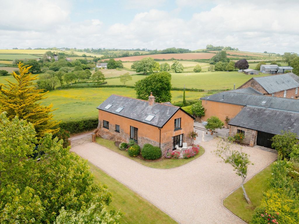 Property photo 1 of 59