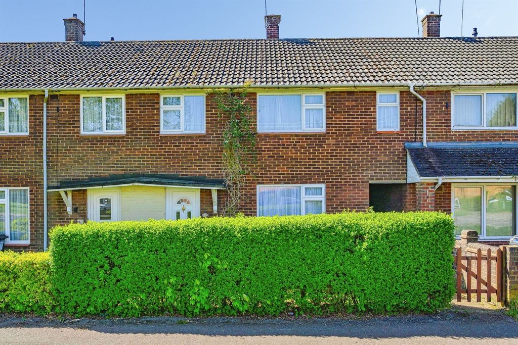 Property photo 1 of 18