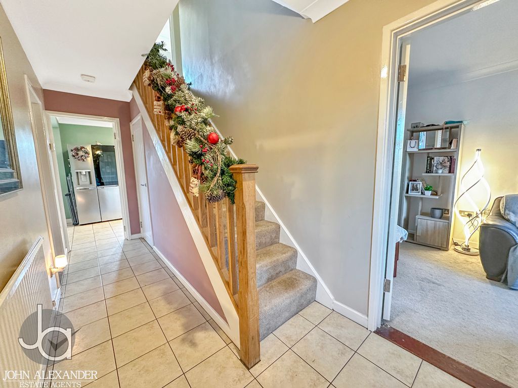 Property photo 2 of 26 20251210_144314279_0.5