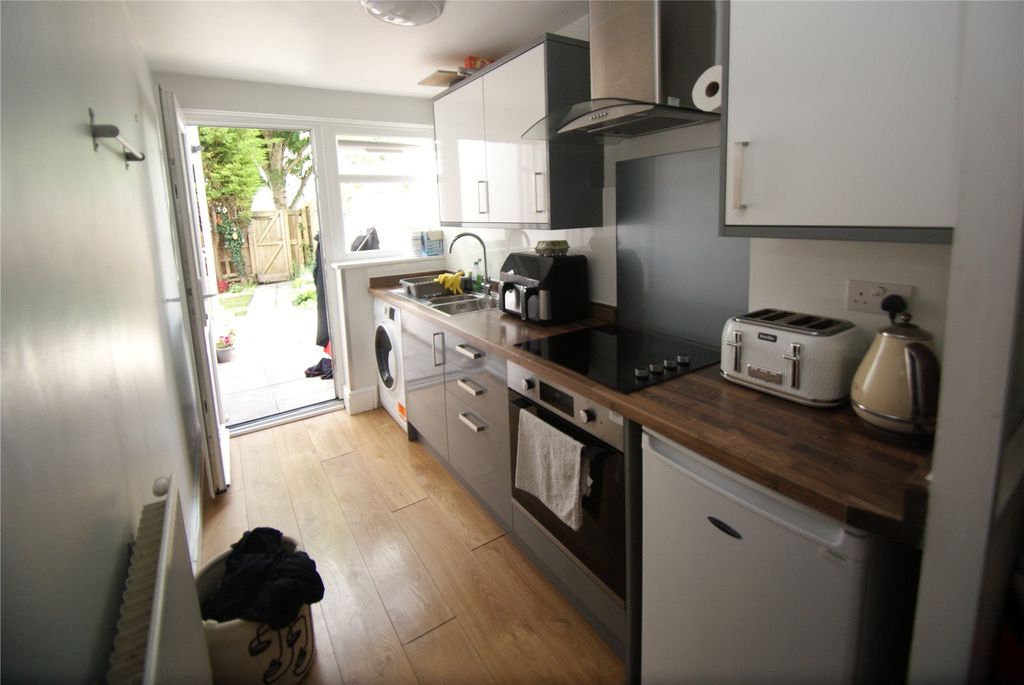 Property photo 2 of 6 Picture No. 04