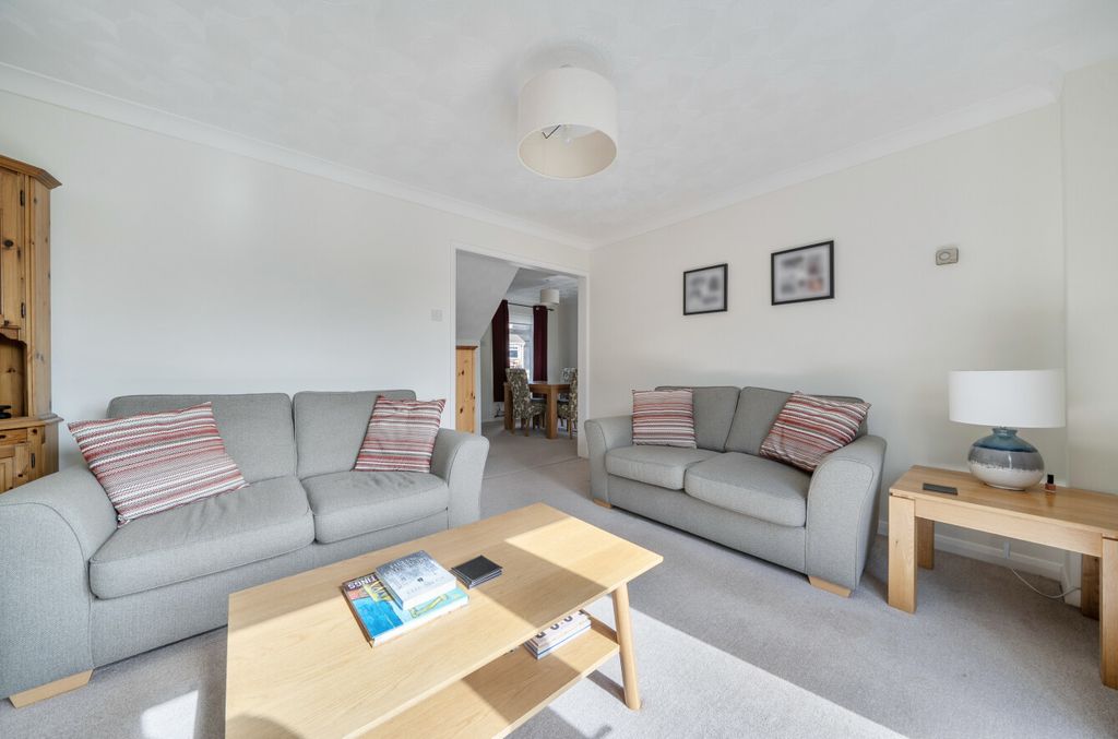 Property photo 3 of 11 1458572-8-6A06Ec6...