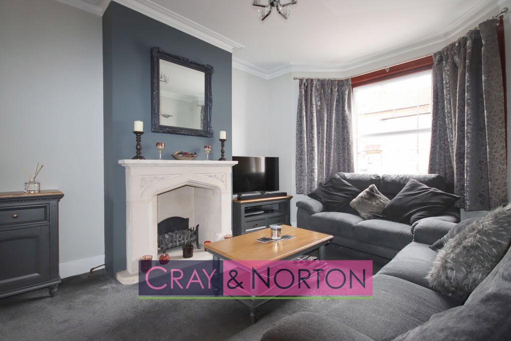 Property photo 3 of 10 Photo 10