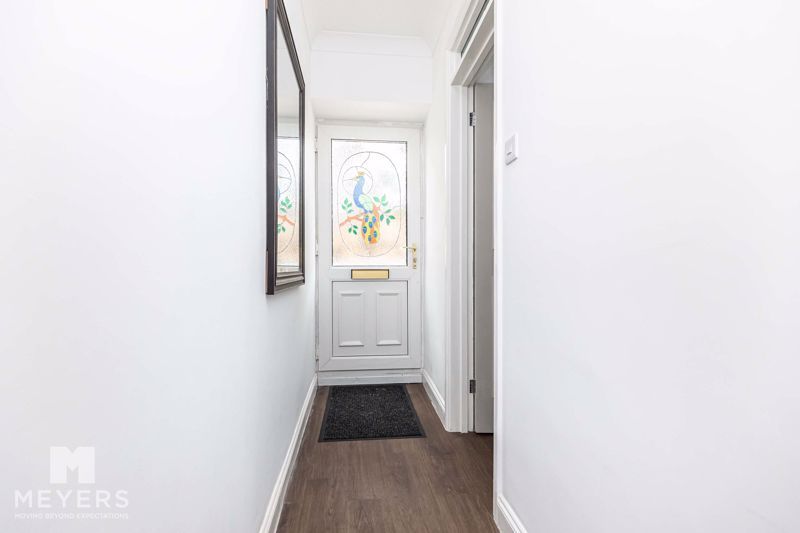 Property photo 2 of 9 Photo 6