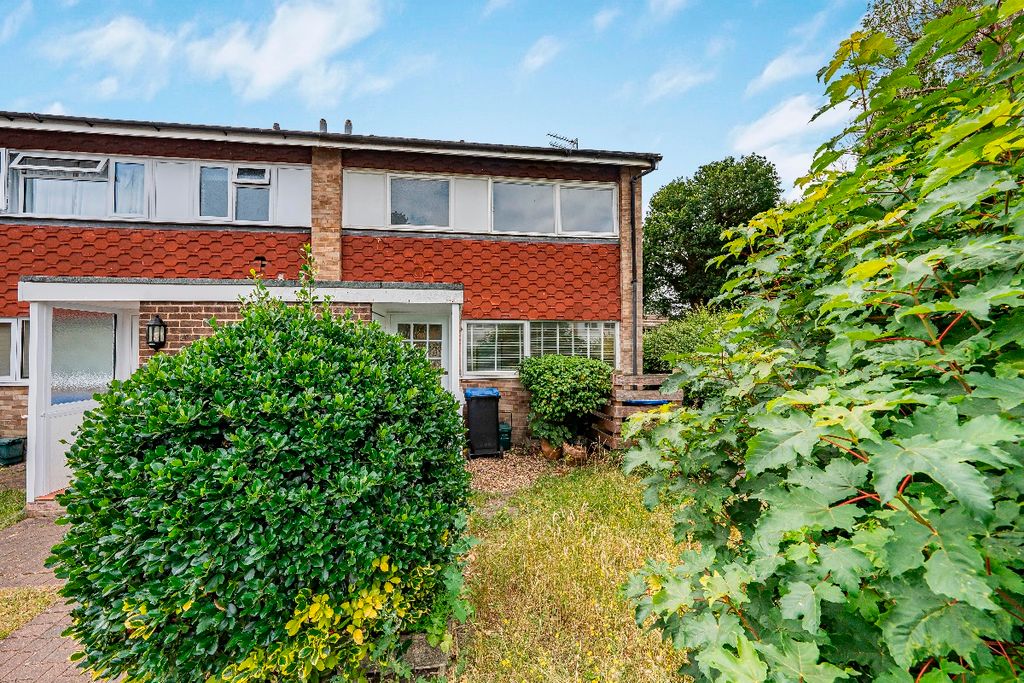 Property photo 2 of 16