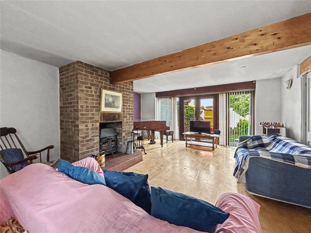 Property photo 2 of 15 Picture No. 10