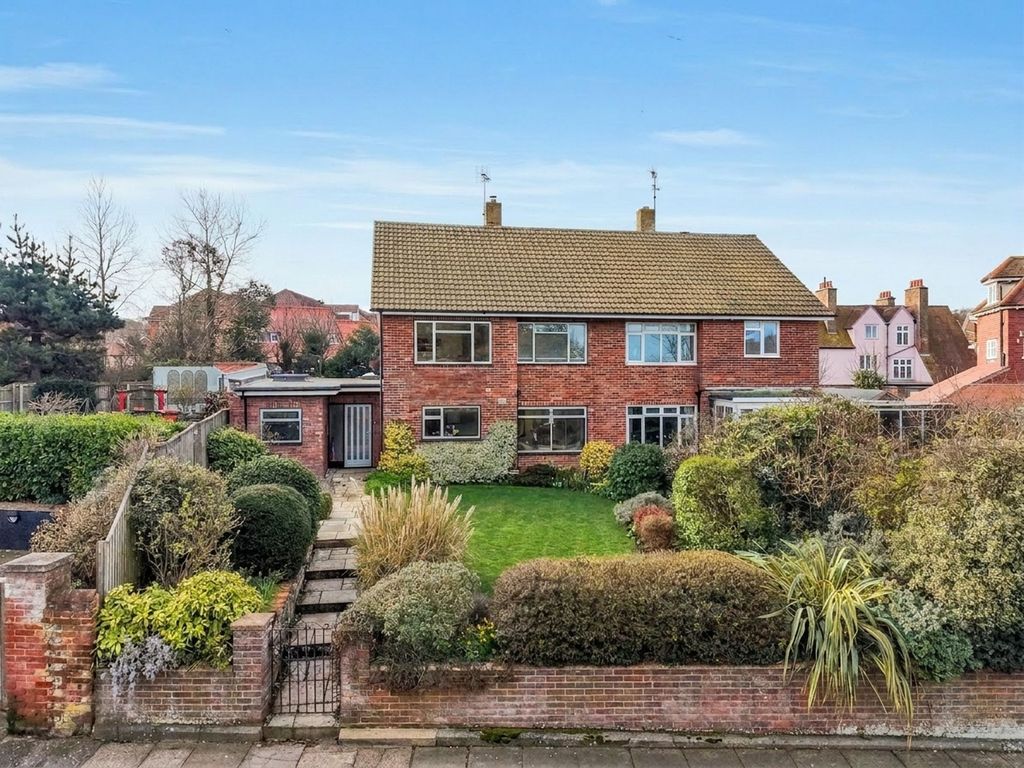 Property photo 1 of 35