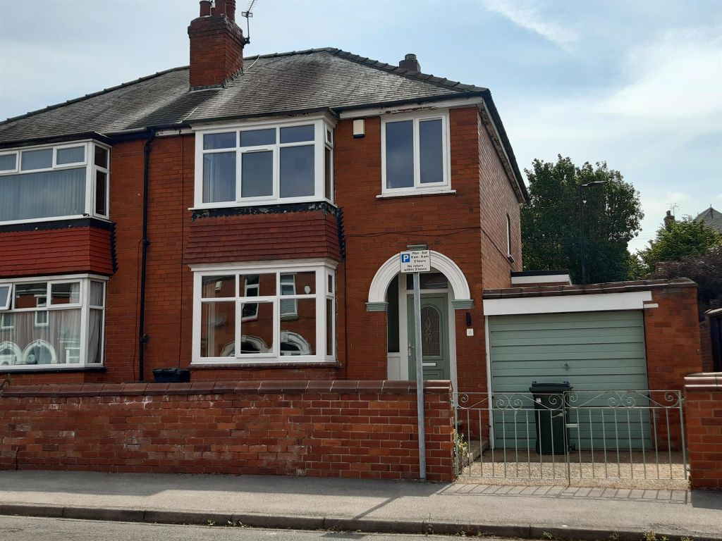 Property photo 1 of 11