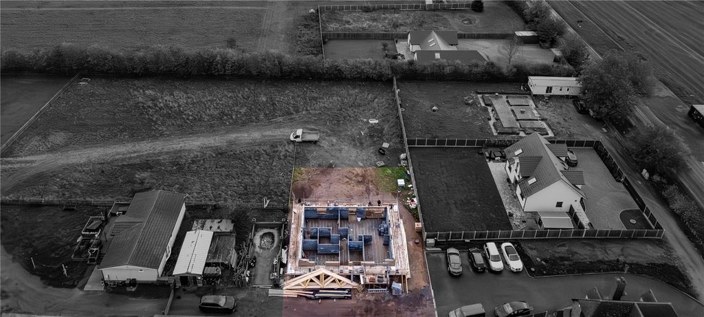 Property photo 1 of 9 Plot / Surrounding