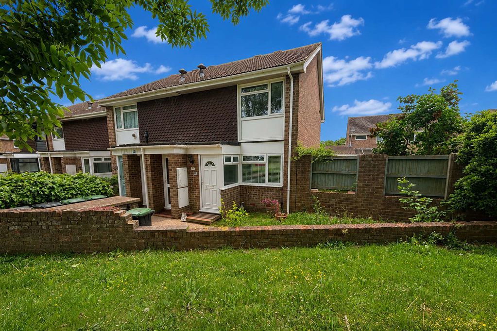 Property photo 1 of 12 Front