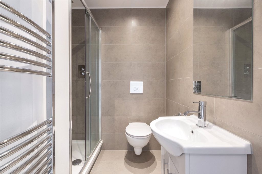 Property photo 2 of 6 Picture No. 01