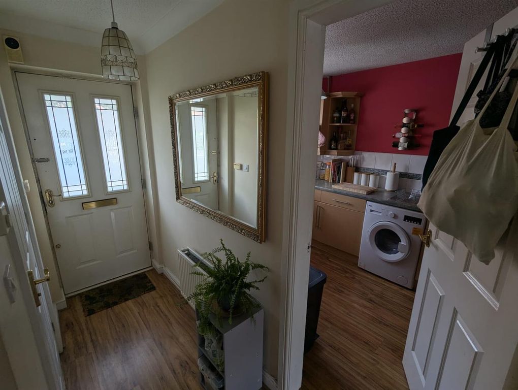 Property photo 2 of 14 Hall