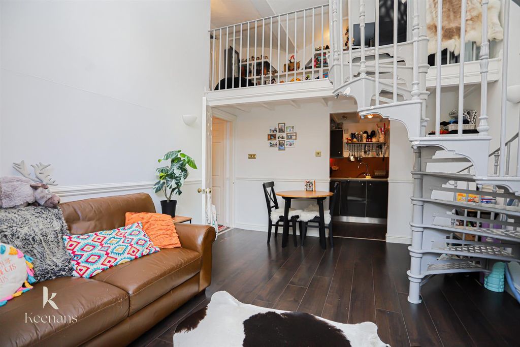 Property photo 2 of 20 1.Jpg