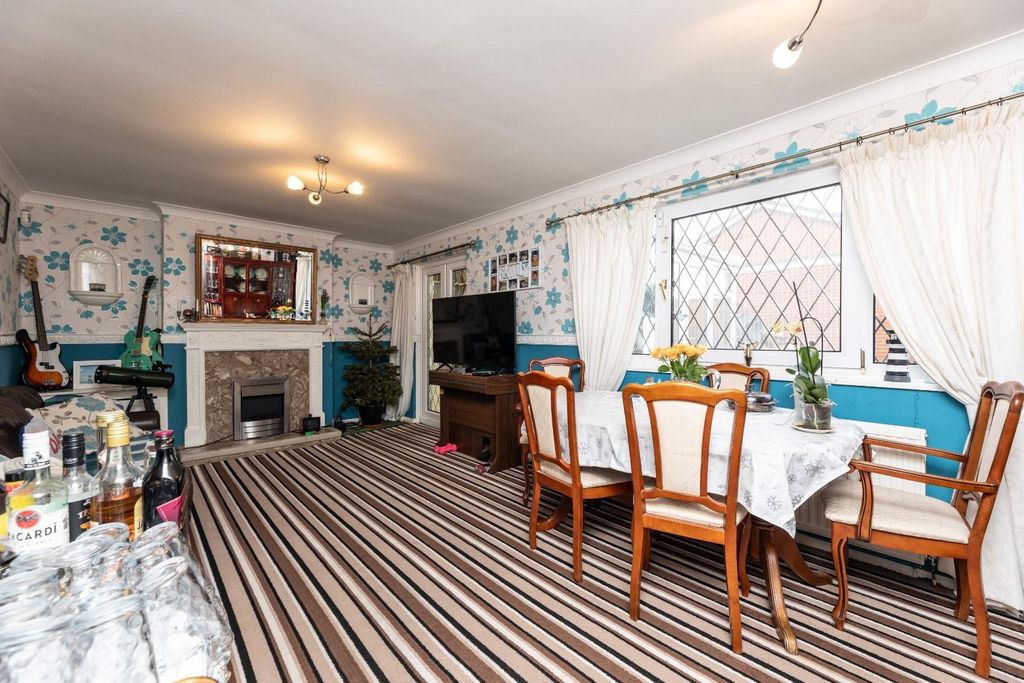 Property photo 2 of 16 5C5A9194.Jpg