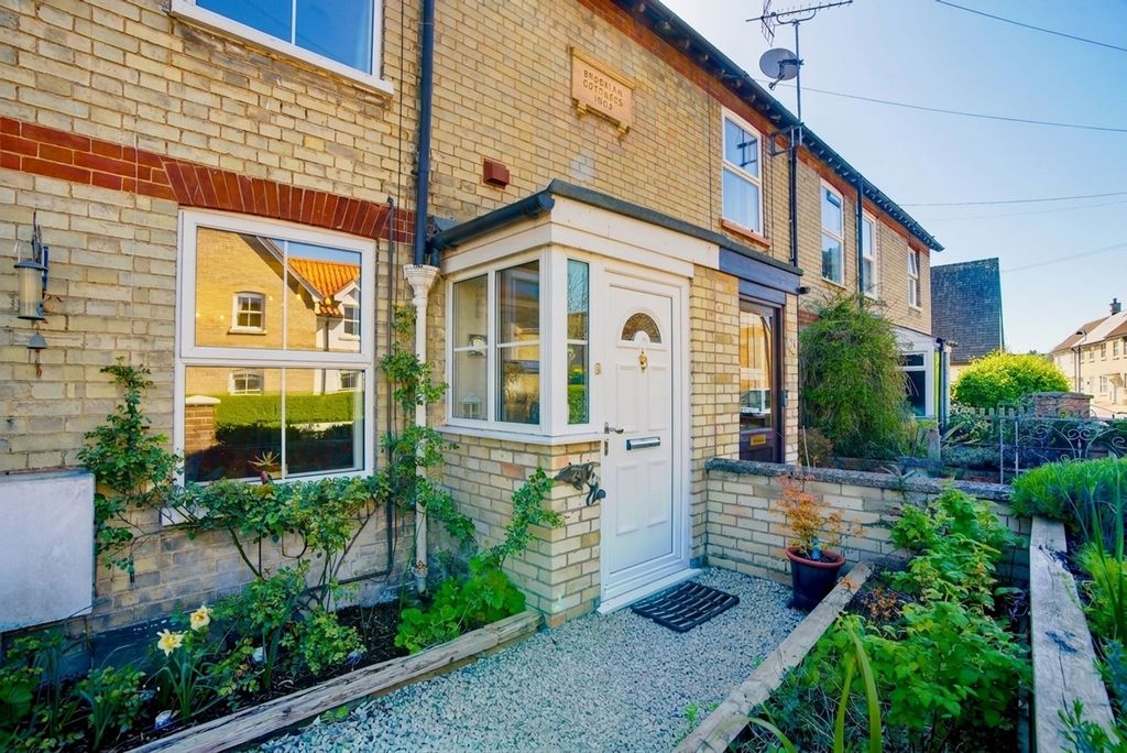 Property photo 1 of 11