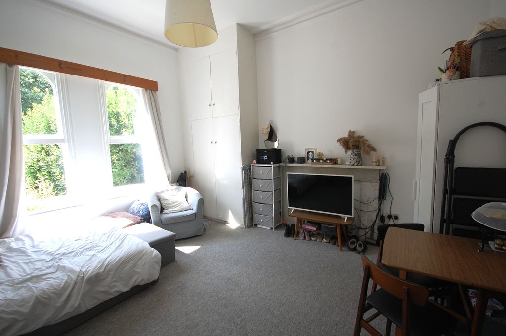 Property photo 3 of 3