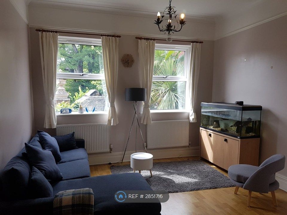 Property photo 2 of 15 Living Room