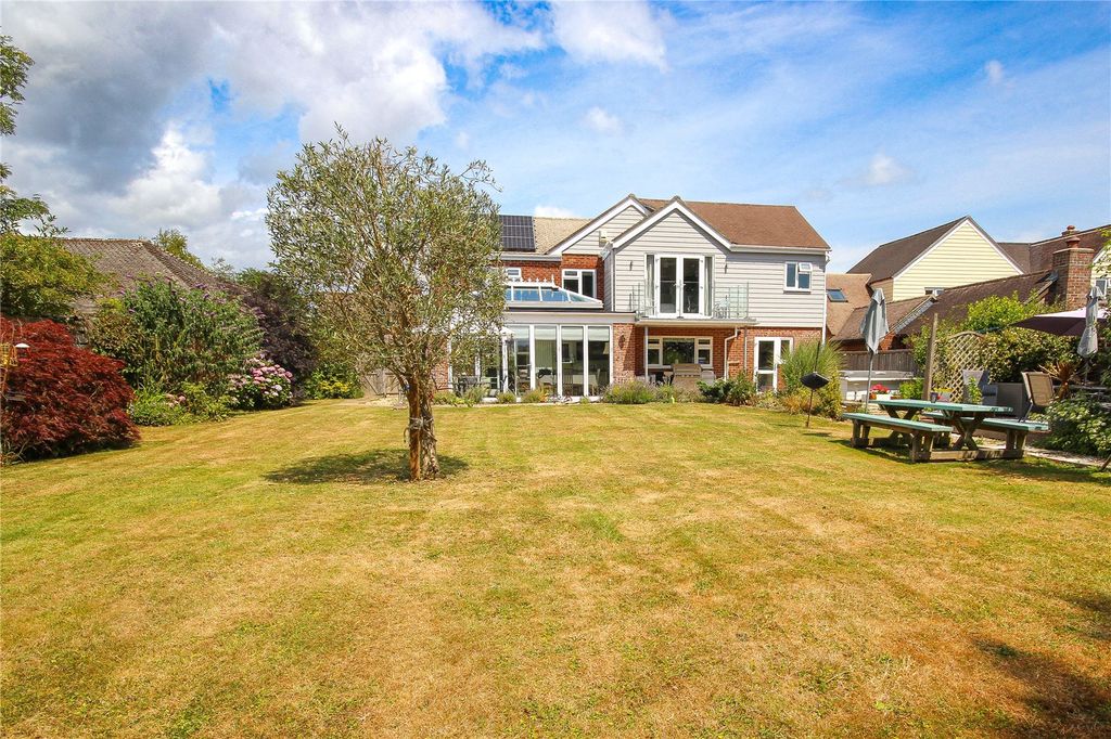Property photo 1 of 32 Picture No. 62