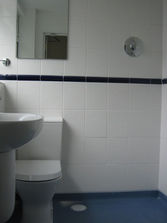 Property photo 3 of 5 Wet Room