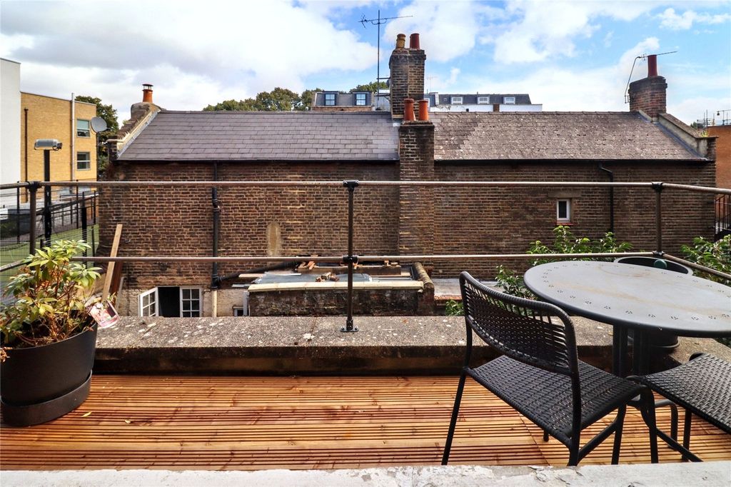 Property photo 2 of 10 Picture No. 02