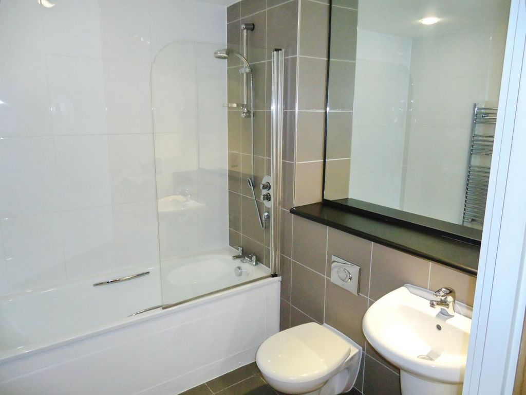 Property photo 3 of 7 Picture No. 13