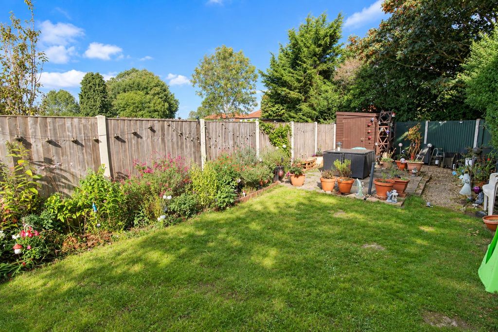 Property photo 3 of 14 2F4995ce-8Bee-4B2F-Aa7F-61707F4Dd217.Png