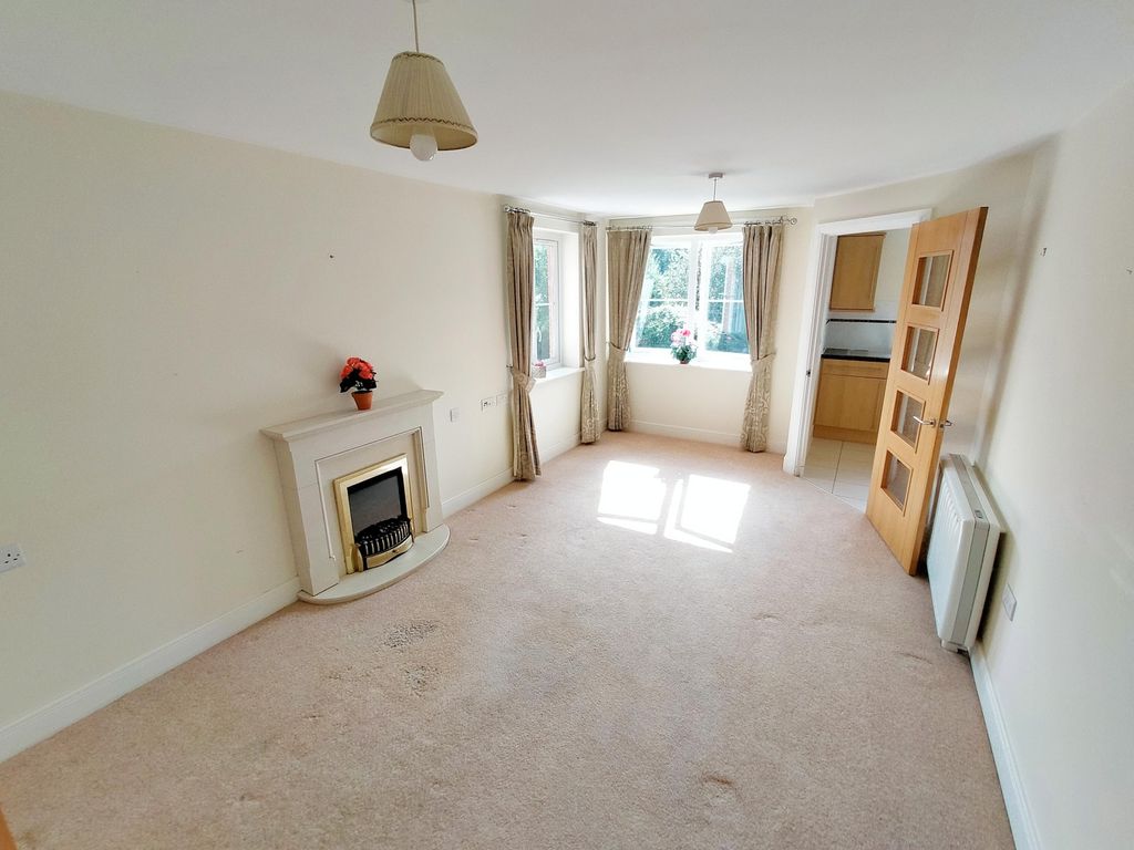 Property photo 2 of 20 Image