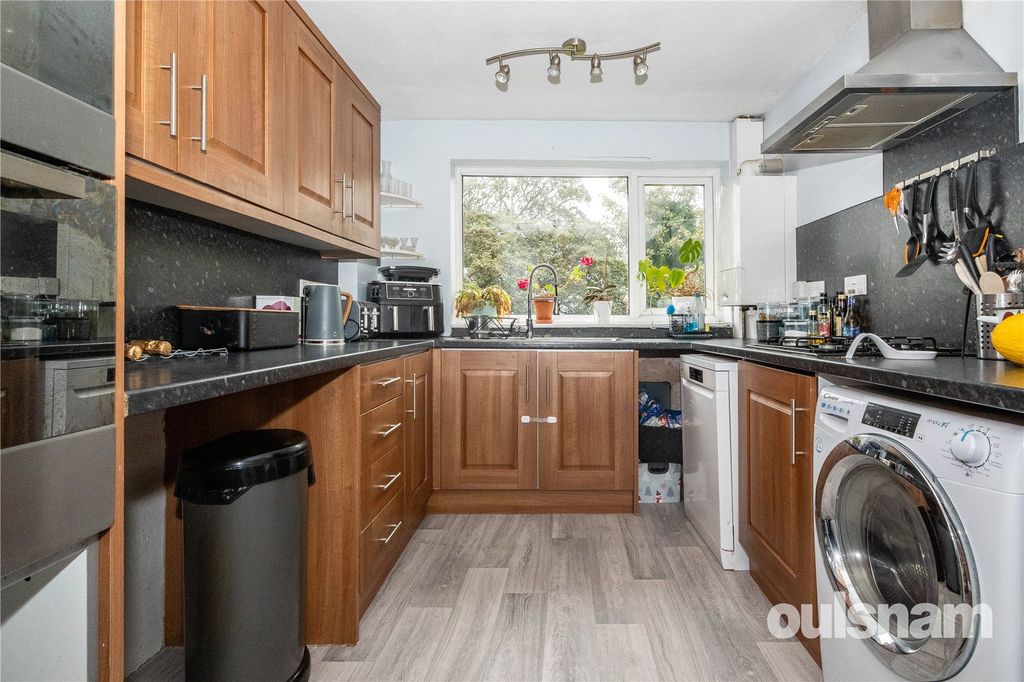 Property photo 3 of 18 Picture No. 03