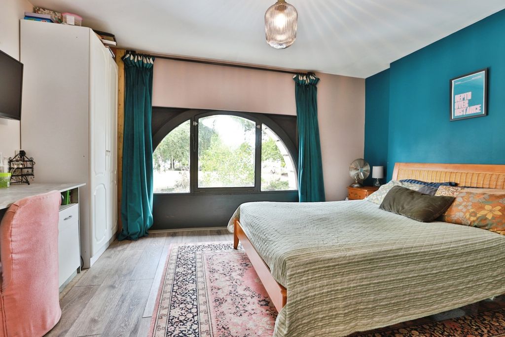 Property photo 1 of 20 Pbox-Img.Jpg
