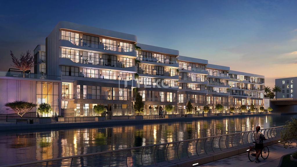 Property photo 2 of 27