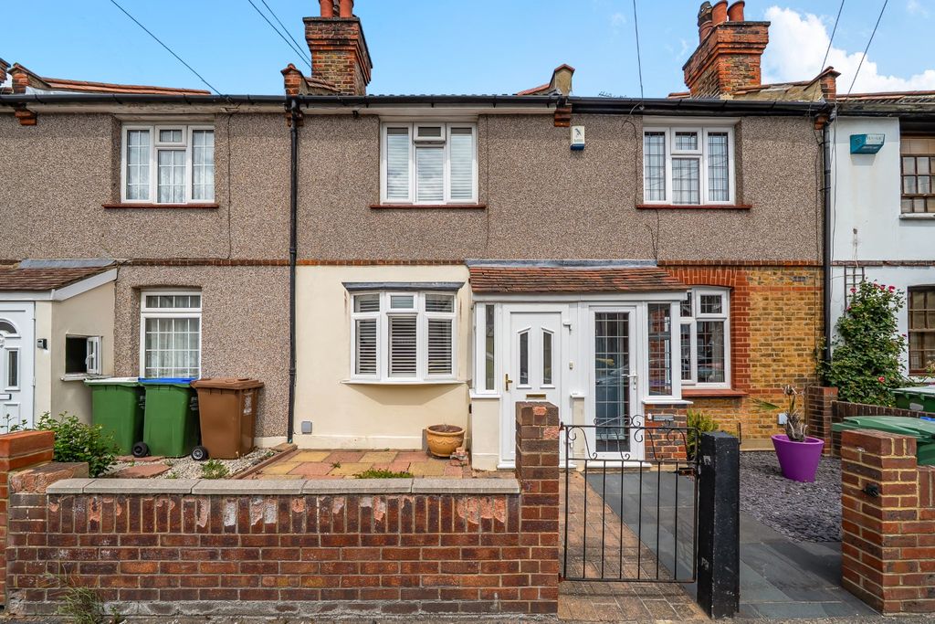 Property photo 1 of 14 5293310