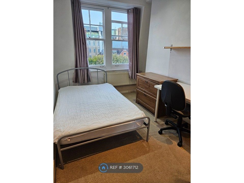 Property photo 1 of 4
