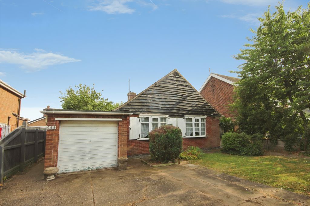 Property photo 1 of 14 Front