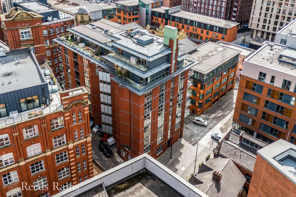 Property photo 1 of 24 Drone