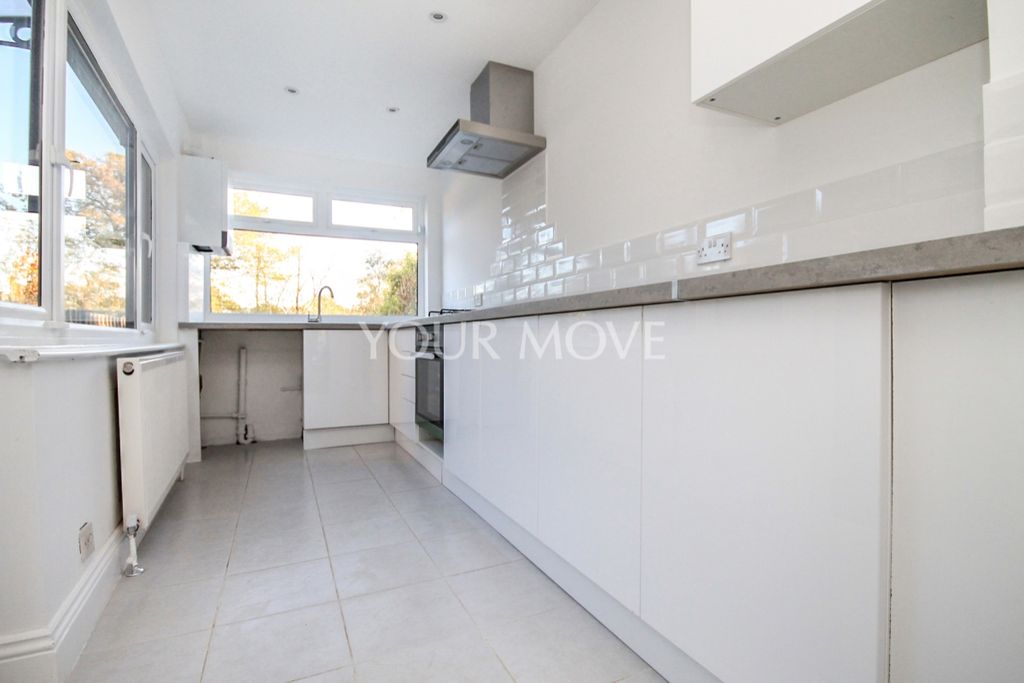 Property photo 2 of 15 Picture No. 06