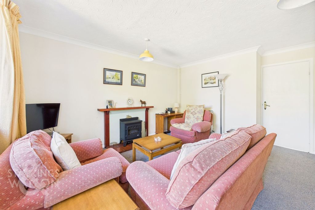 Property photo 3 of 19