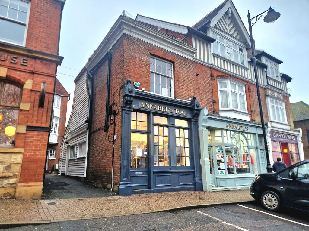 Property photo 1 of 4