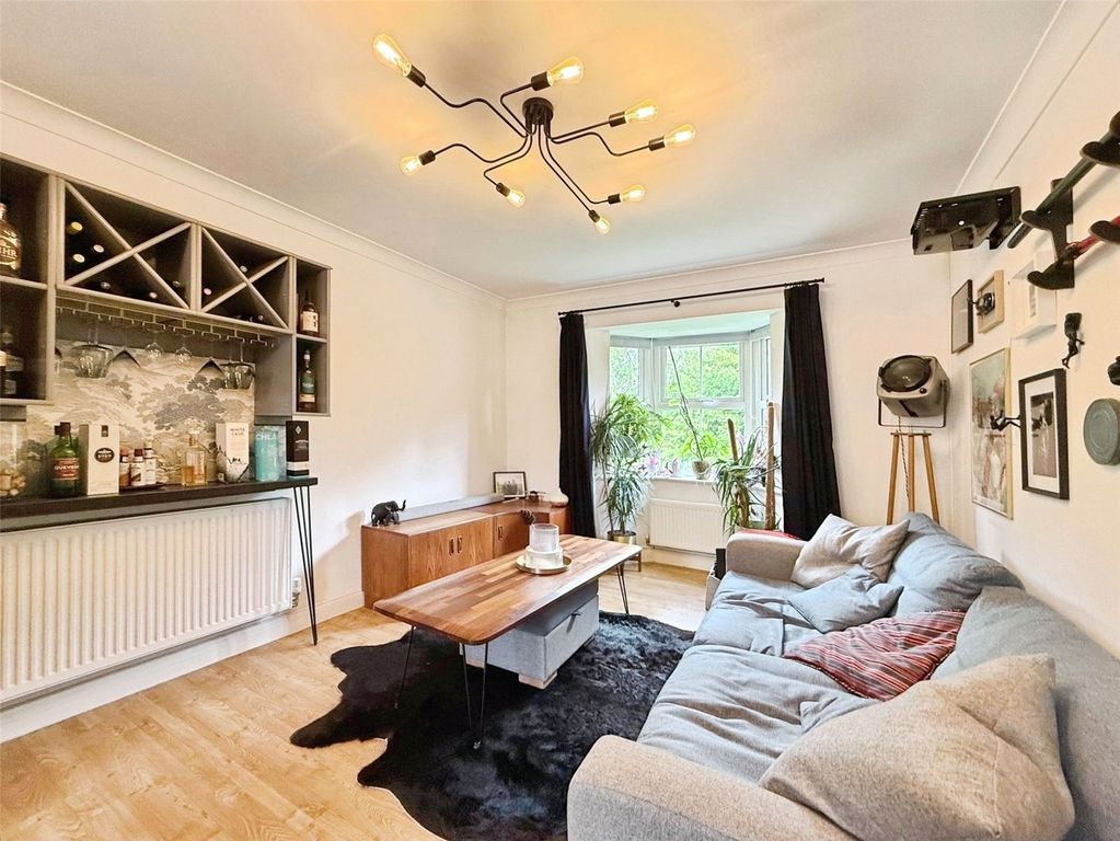 Property photo 3 of 13 Picture No. 18