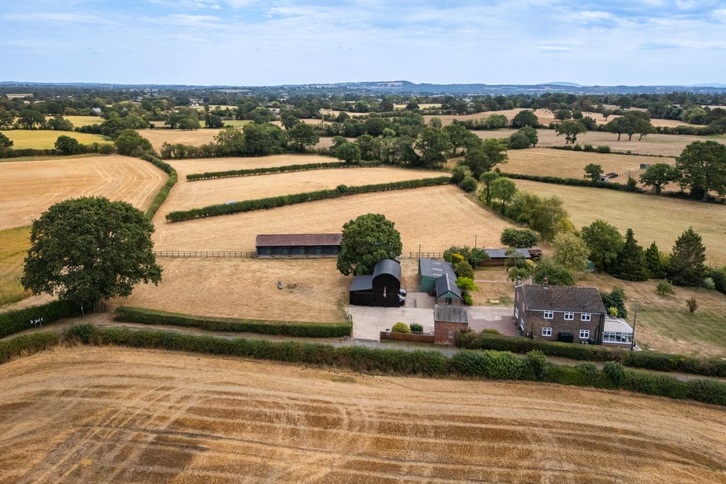 Property photo 1 of 27 Drone