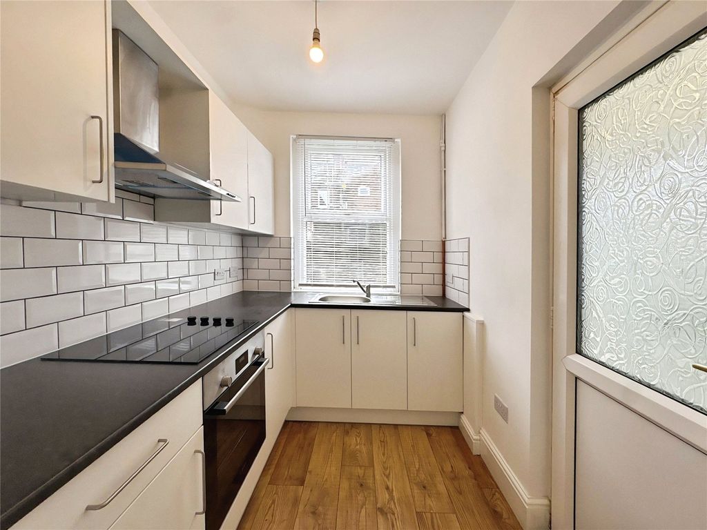 Property photo 2 of 16 Kitchen